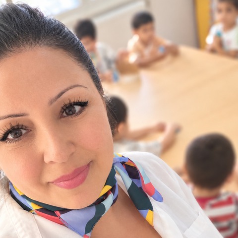 Nilüfer Erişti profil fotoğrafı